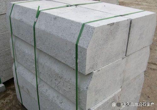 路沿石生產(chǎn)廠進(jìn)行道路施工時(shí)的注意事項(xiàng)